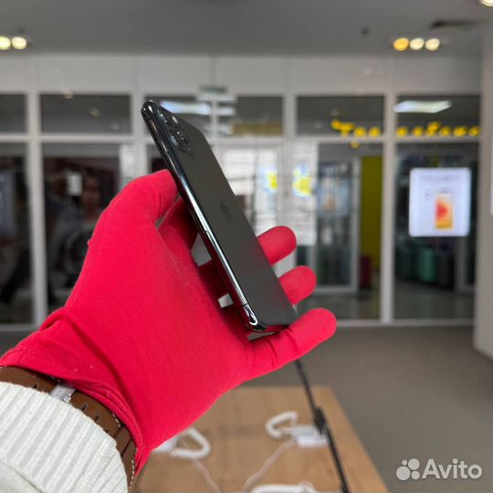 iPhone 11 Pro, 256 ГБ