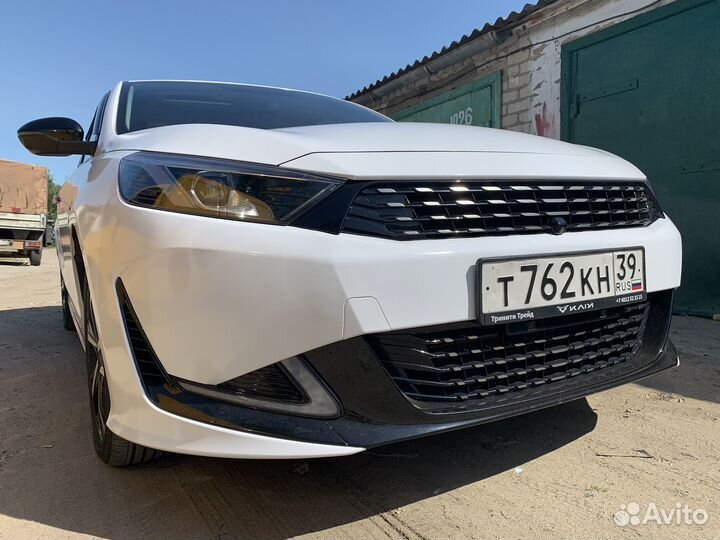 Оклейка авто, такси