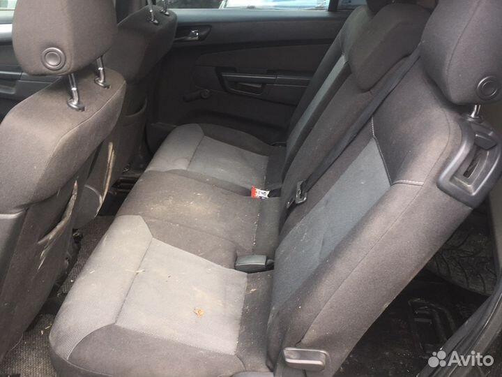 Опель zafira б салон