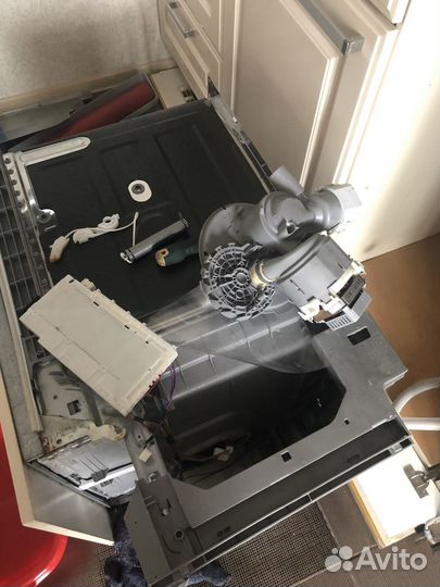 Ремонт Стиральных машин и Холодильников Частник