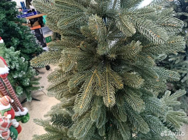 Елка литая простая