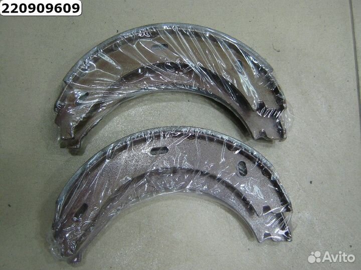 Колодки тормозные задние Mercedes Vito 638