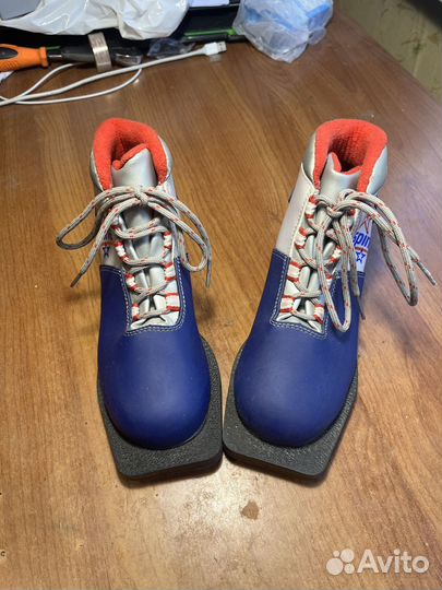 Лыжные ботинки spine, разм 34