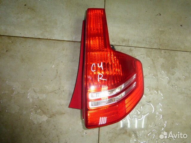 C4 Фонарь задний правый Citroen