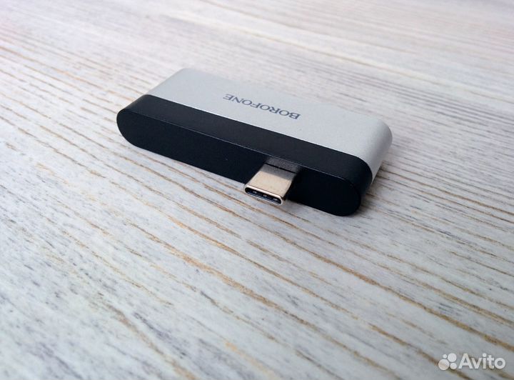 Переходник Type-c на 3 usb Borofone DH1