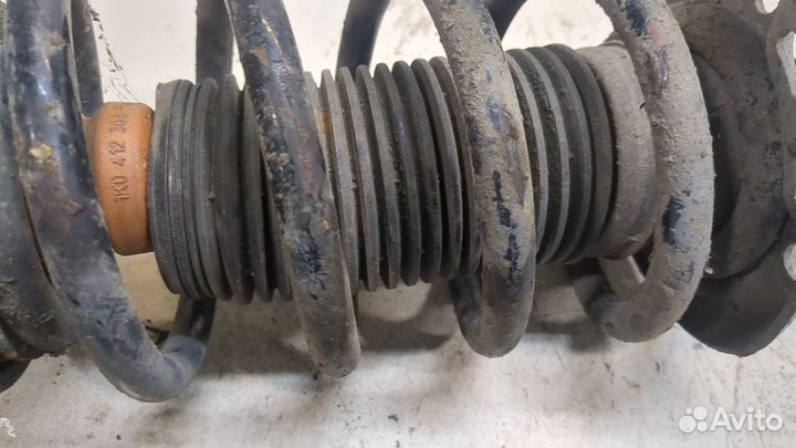 Амортизатор подвески Audi A3 (8P), 2011