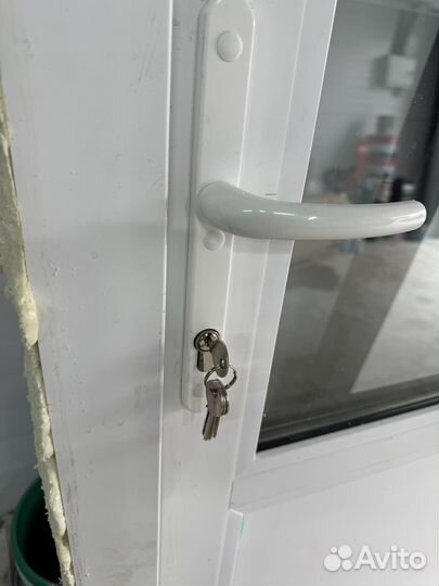 Дверь пластиковая пвх входная теплая