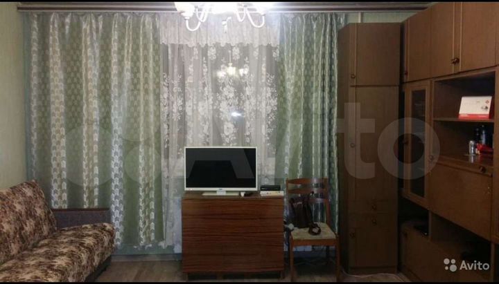 Комната 17 м² в 2-к., 1/14 эт.