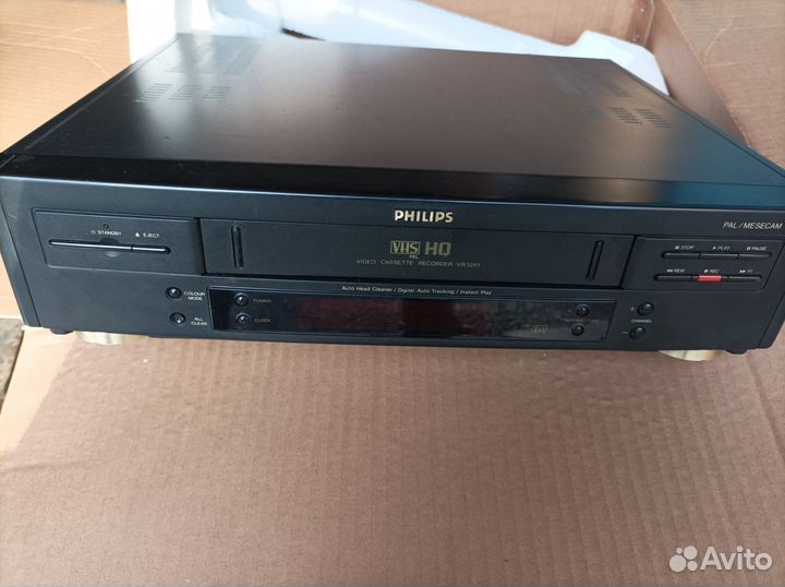 Видеомагнитофон