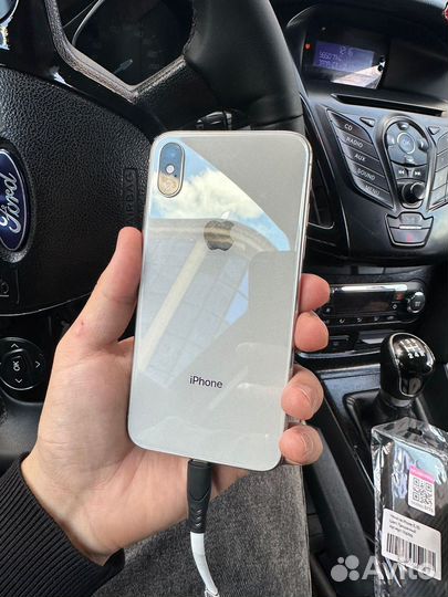 iPhone X, 64 ГБ