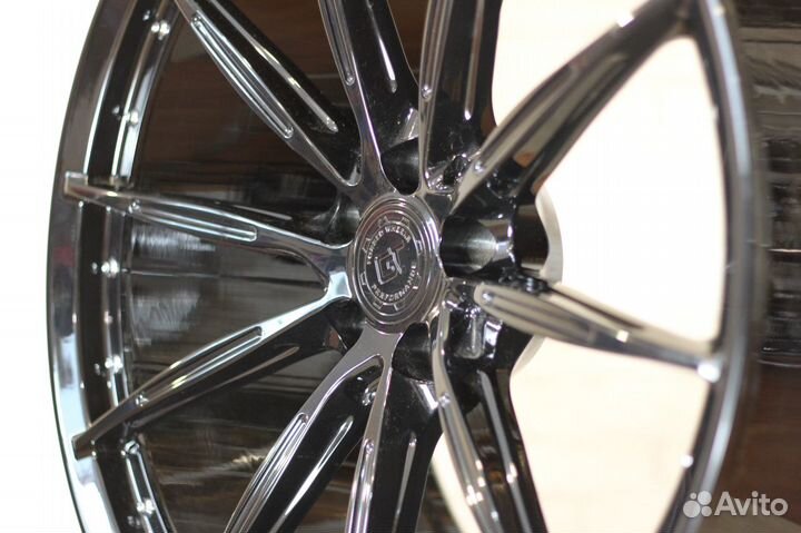 Кованые диски GT Forged R22 5x112 для BMW X5 X6 X7