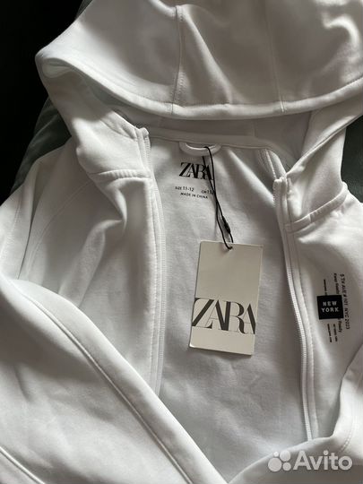 Кофта на молнии zara