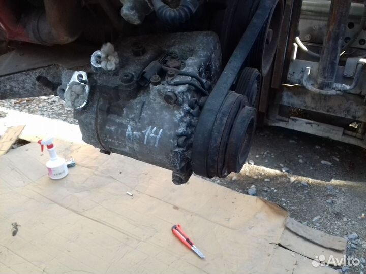 Компрессор кондиционера на BMW 3-Series E46 M54