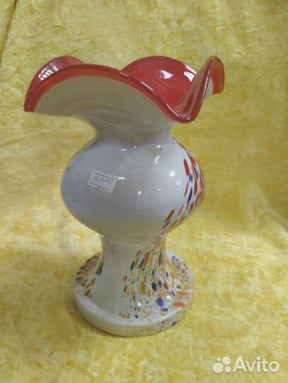 Вазочки красный май