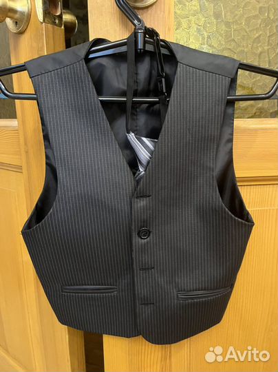 Костюм тройка для мальчика