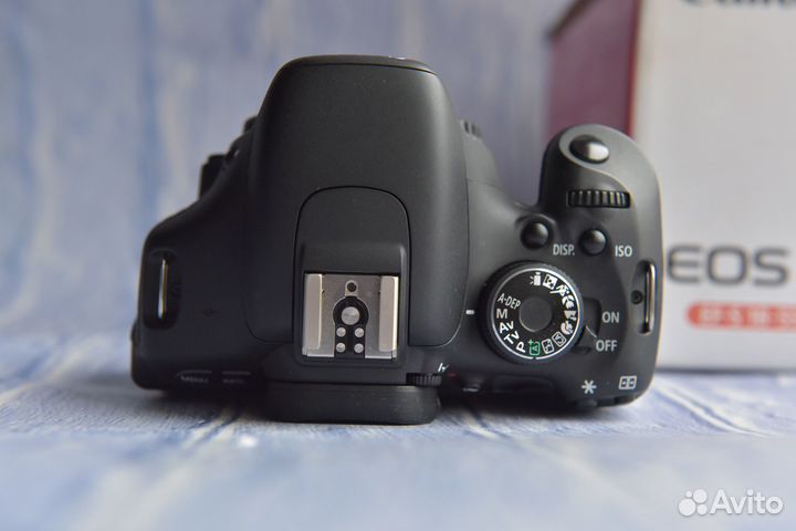 Canon 600D body 8тыс. кадров коробочный