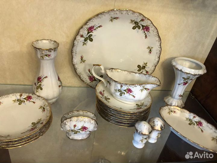 Сервиз столовый