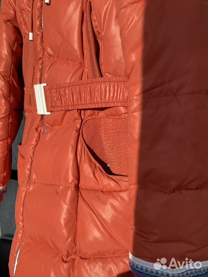 Пуховик женский 46 48 размер с мехом лисы