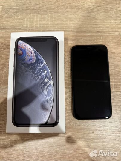 iPhone Xr, 64 ГБ