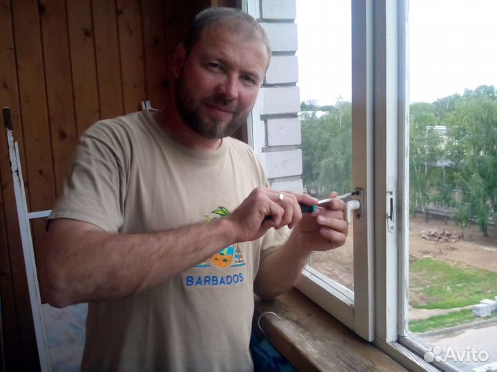 Мастер на час. Сборка и ремонт мебели