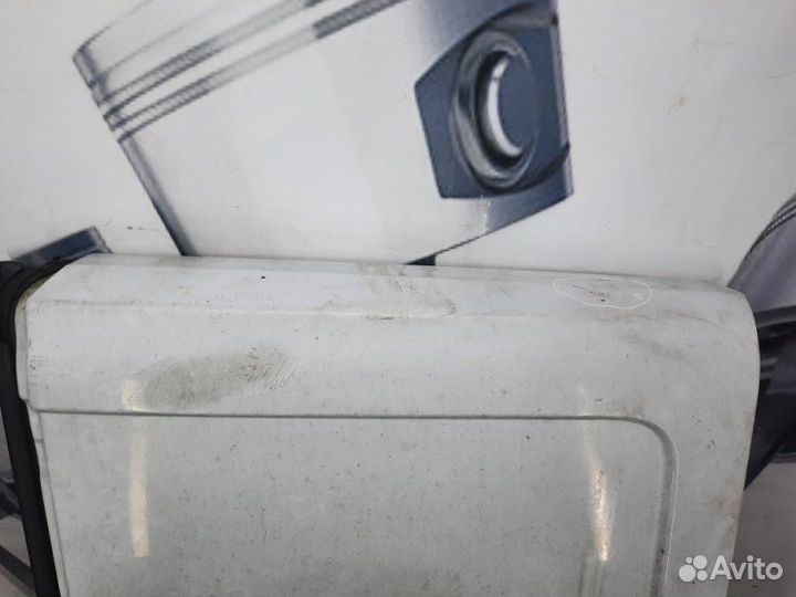 Дверь задняя распашная правая Renault Trafic