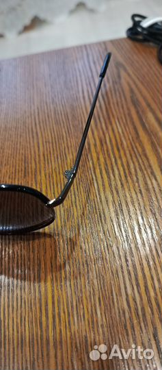 Солнцезащитные очки авиаторы