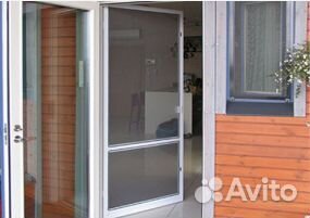 Москитная сетка на балконную дверь