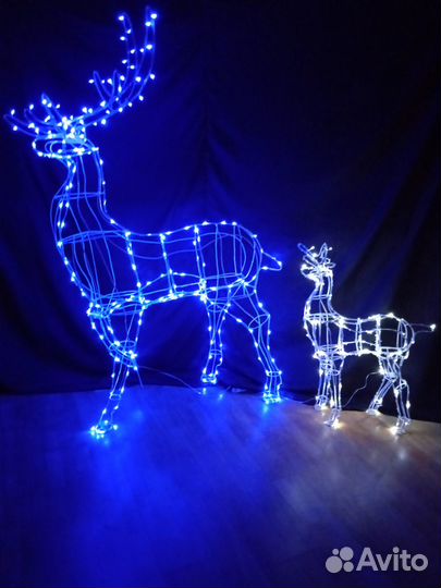 Олени новогодние