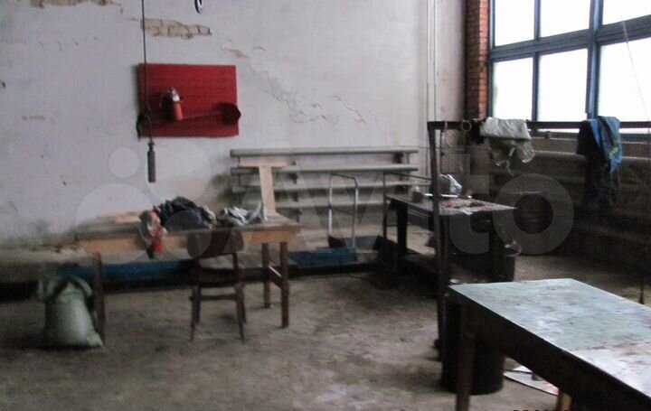 Помещение свободного назначения, 1974.54 м²