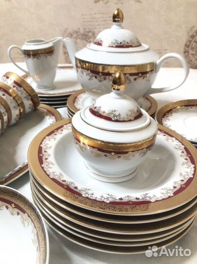 Сервиз Thun Кристина Красная Лилия