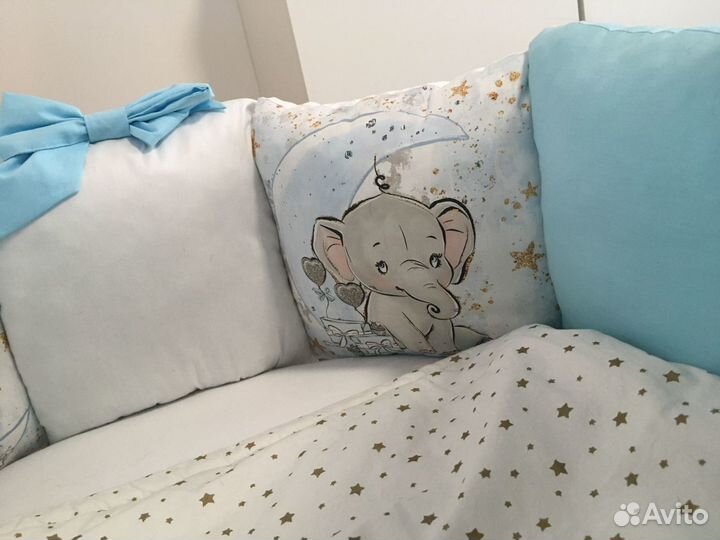 Комплект в детскую кроватку (бортики, одеяло детск