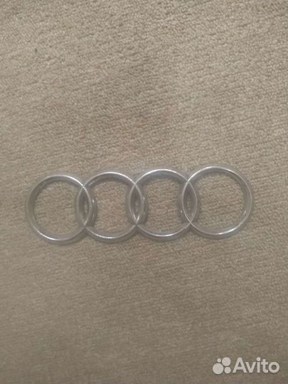 Значок эмблема кольца audi