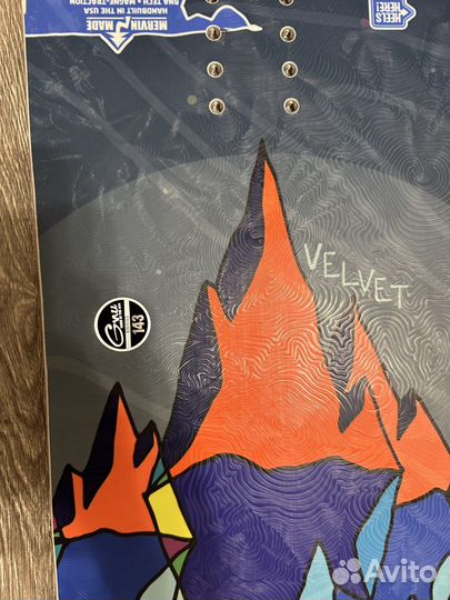 Сноуборд GNU Velvet 143