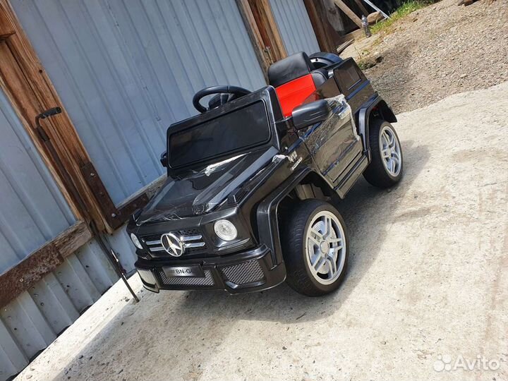 Электромобиль Mercedes Benz Maybach G65