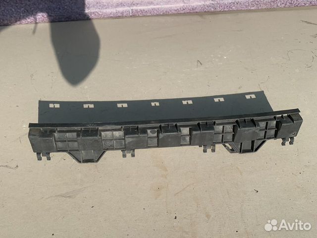 Кронштейн заднего бампера mercedes W204 C class