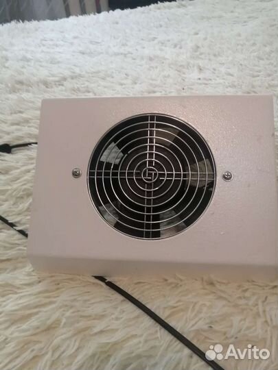 Маникюрный пылесос