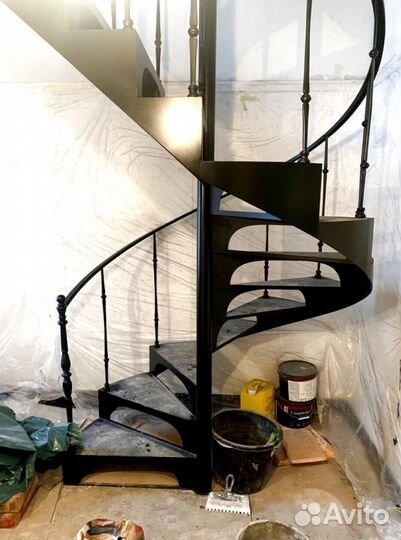 Лестница г-образная на дачу