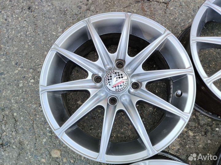 R15 литье 4 x 108