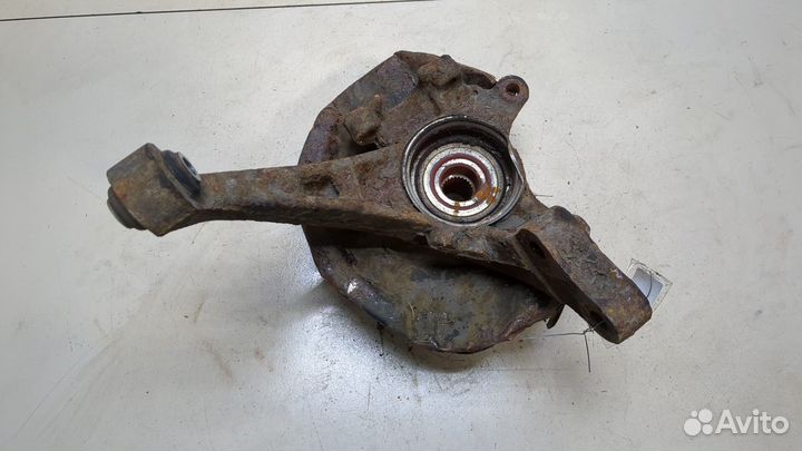 Ступица (кулак, цапфа) правая задняя Toyota MR2