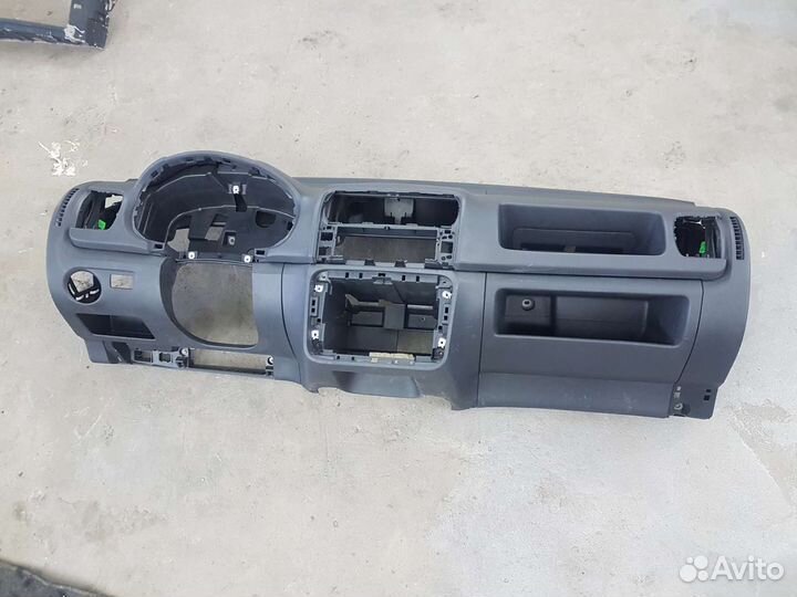 Торпедо Skoda Fabia 2 2007-2010