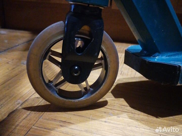 Трюковой самокат хaos