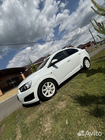 Chevrolet Aveo 1.6 AT, 2012, 137 000 км