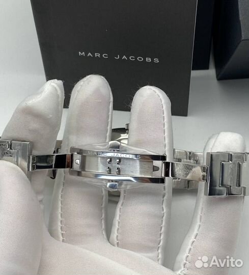 Шикарные женские наручные часы Marc Jacob