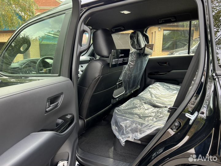 Toyota Land Cruiser 3.3 AT, 2023, 20 км