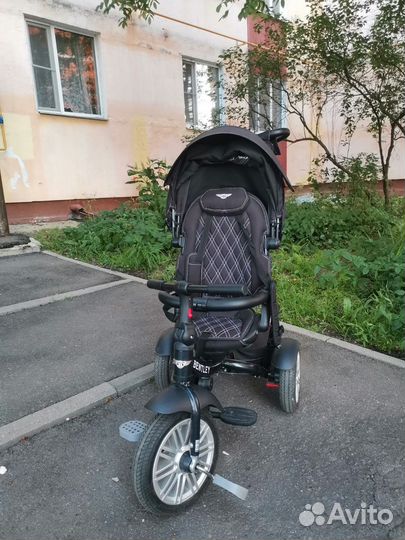 Детский трехколесный велосипед bentley