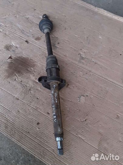 Полуось передняя правая Форд Фокус 1 1.8 бензин