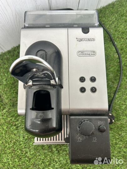 Кофемашина Nespresso Delonghi en520.s