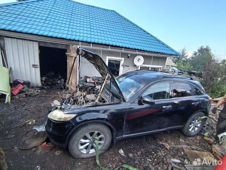 В разбор infiniti fx35