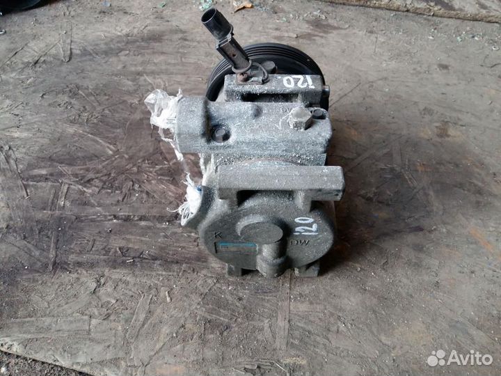 Компрессор кондиционера Hyundai i20 2008-2014