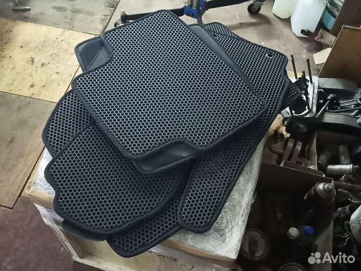 Коврики Митсубиси Асх Пежо 4008